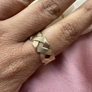 Zigzag Ring