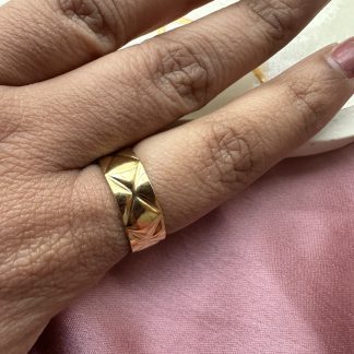 Triangles Ring