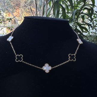 Reversible Flowers Necklace