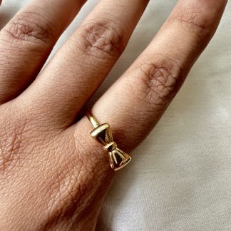 Bow Ring