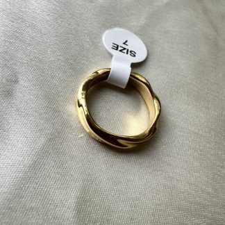 Wavy Ring
