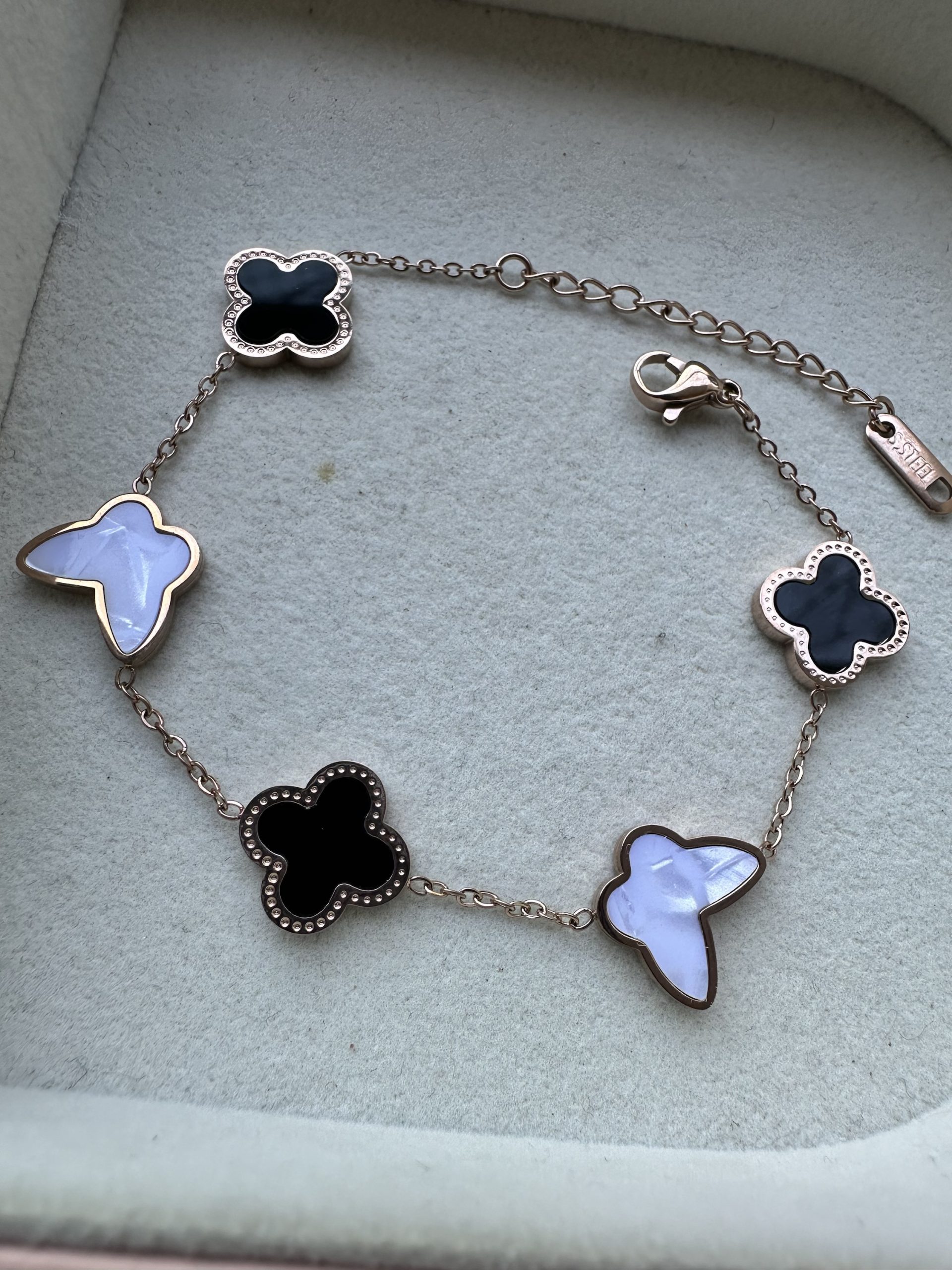 Butterfly Flower chain bracelet - Image 2