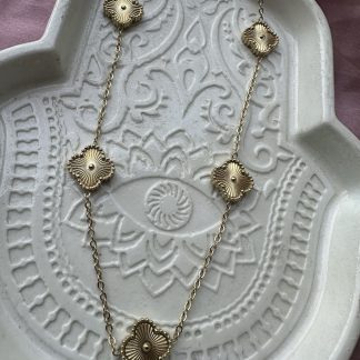 Golden Flowers Necklace