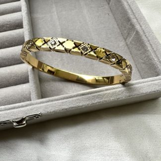 Lila Bracelet