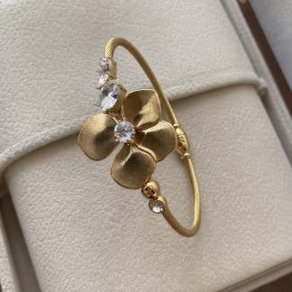 Floral Magnetic Bracelet