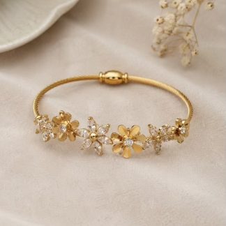 Petal Magnetic Bracelet