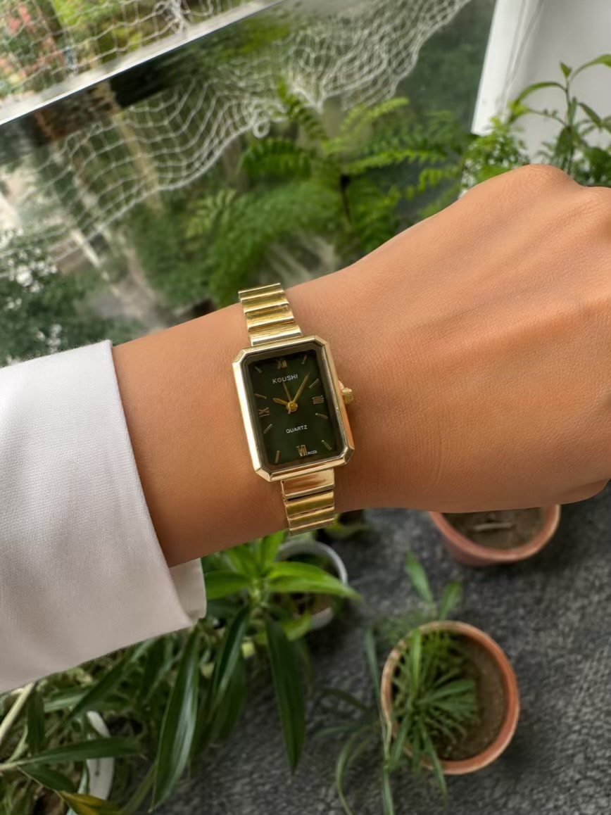 Green Isla Watch - Image 2
