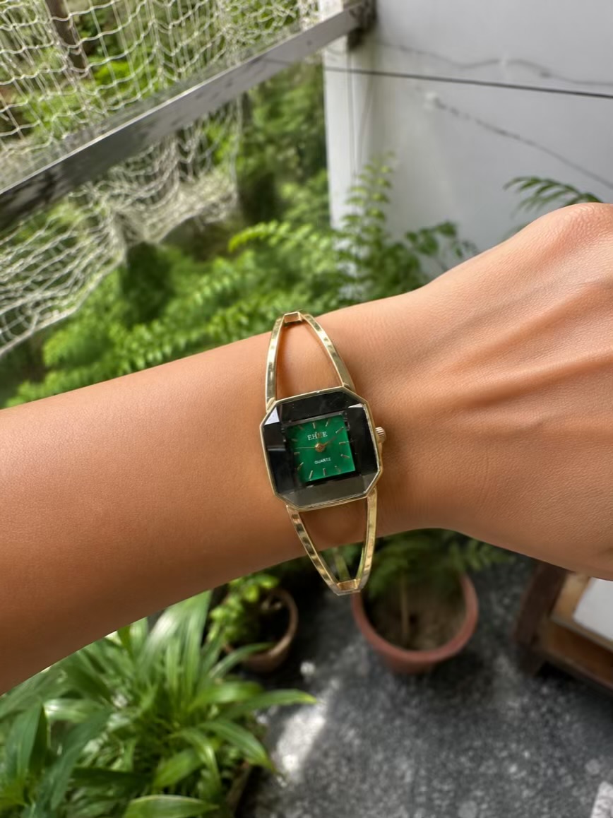 Green Elsie Watch - Image 2