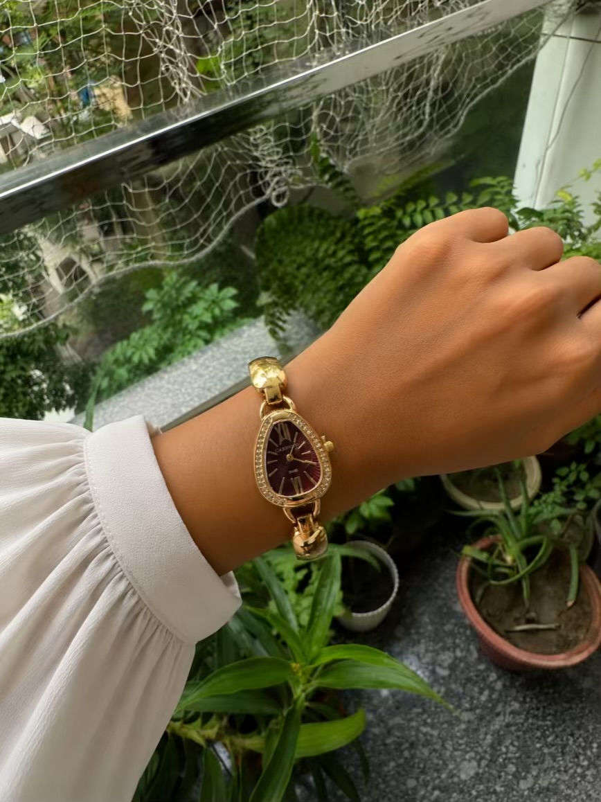 Maroon Saya Stoned Watch - Image 2