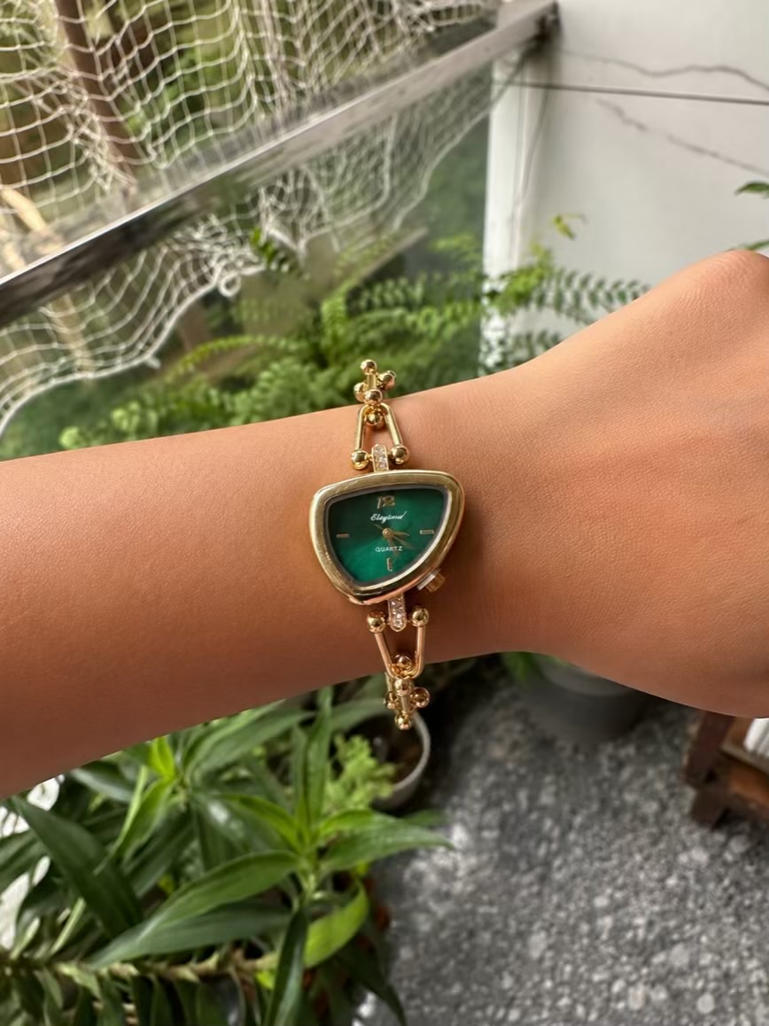 Green Nova Watch - Image 2